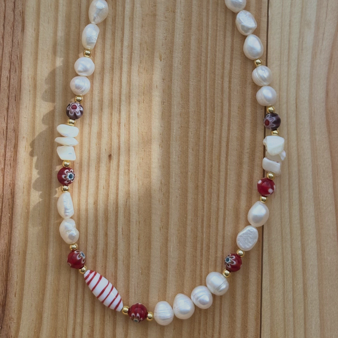 Maréa Rosso Pearl Necklace