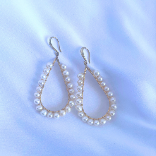 Island Oasis Dangle Pearl Earrings