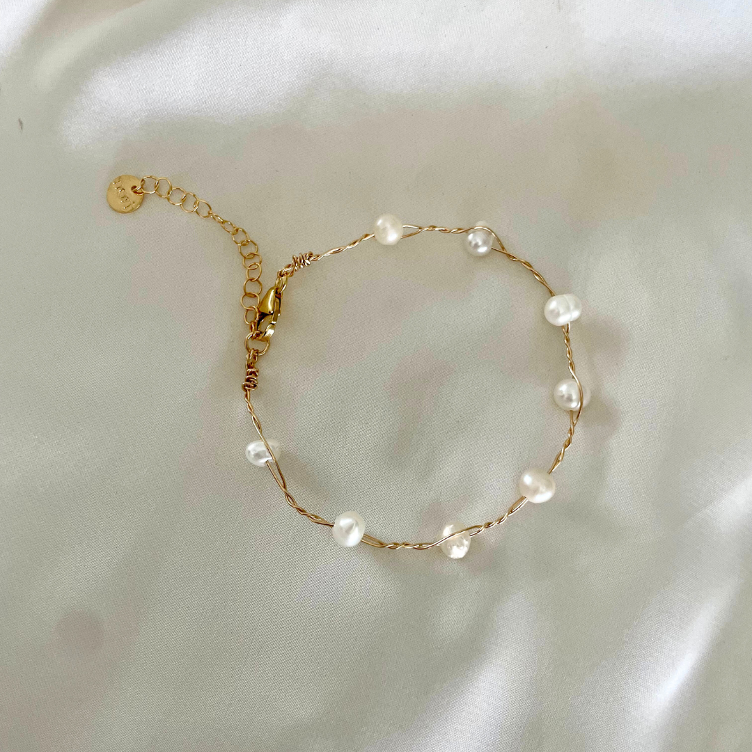 Sunlit Pearl Strand Bracelet