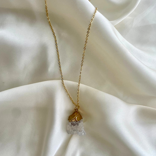 Sunlit Shores Quartz Pendant Necklace